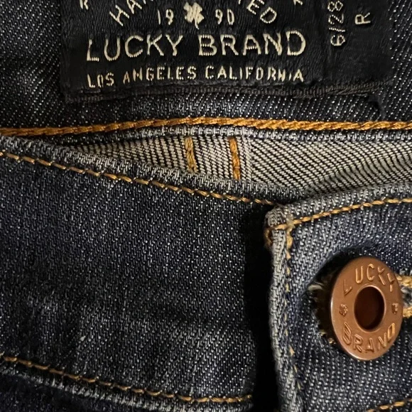 Lucky Brand Jeans!!! Size 6/28 - Picture 4 of 5